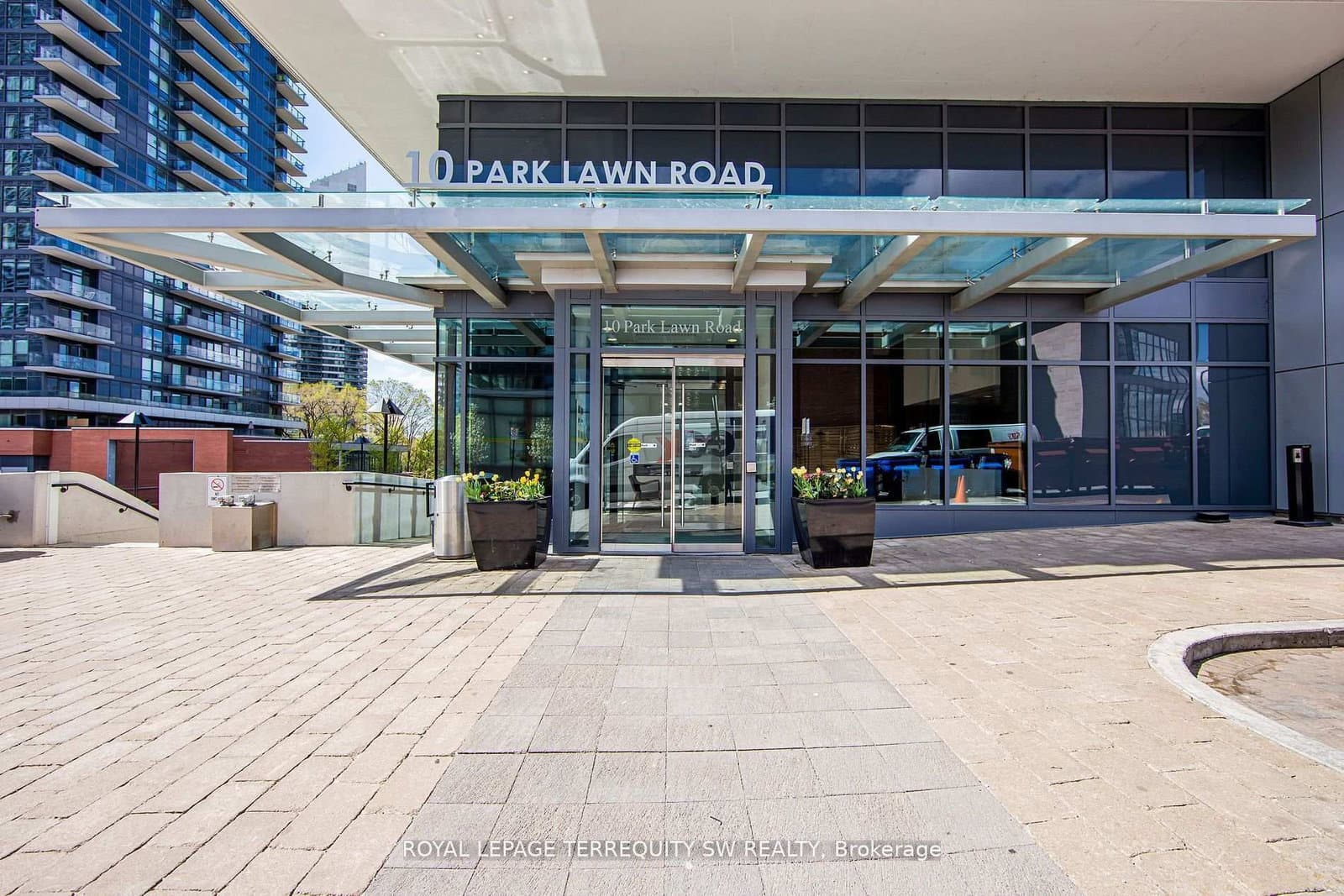 10 Park Lawn Road, Unit 1208 thumbnail 13