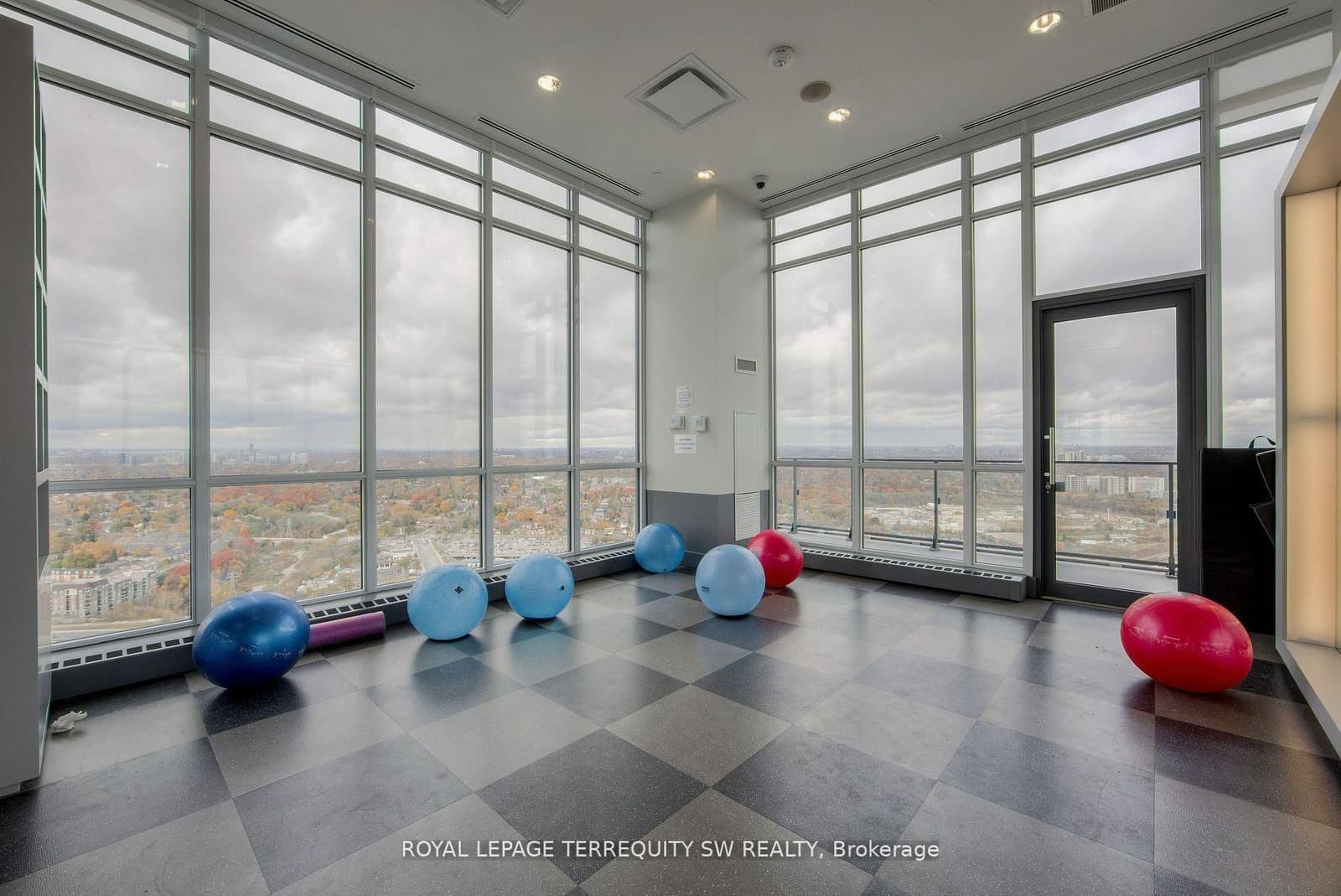 10 Park Lawn Road, Unit 1208 thumbnail 14