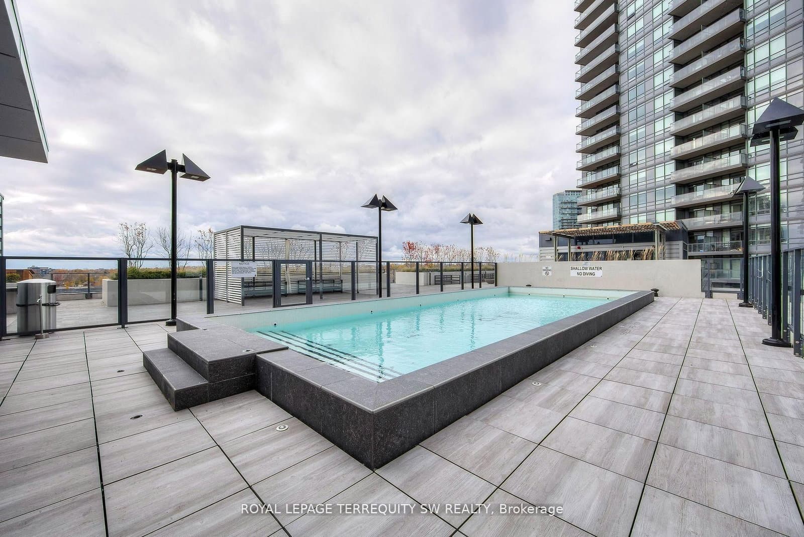 10 Park Lawn Road, Unit 1208 thumbnail 17