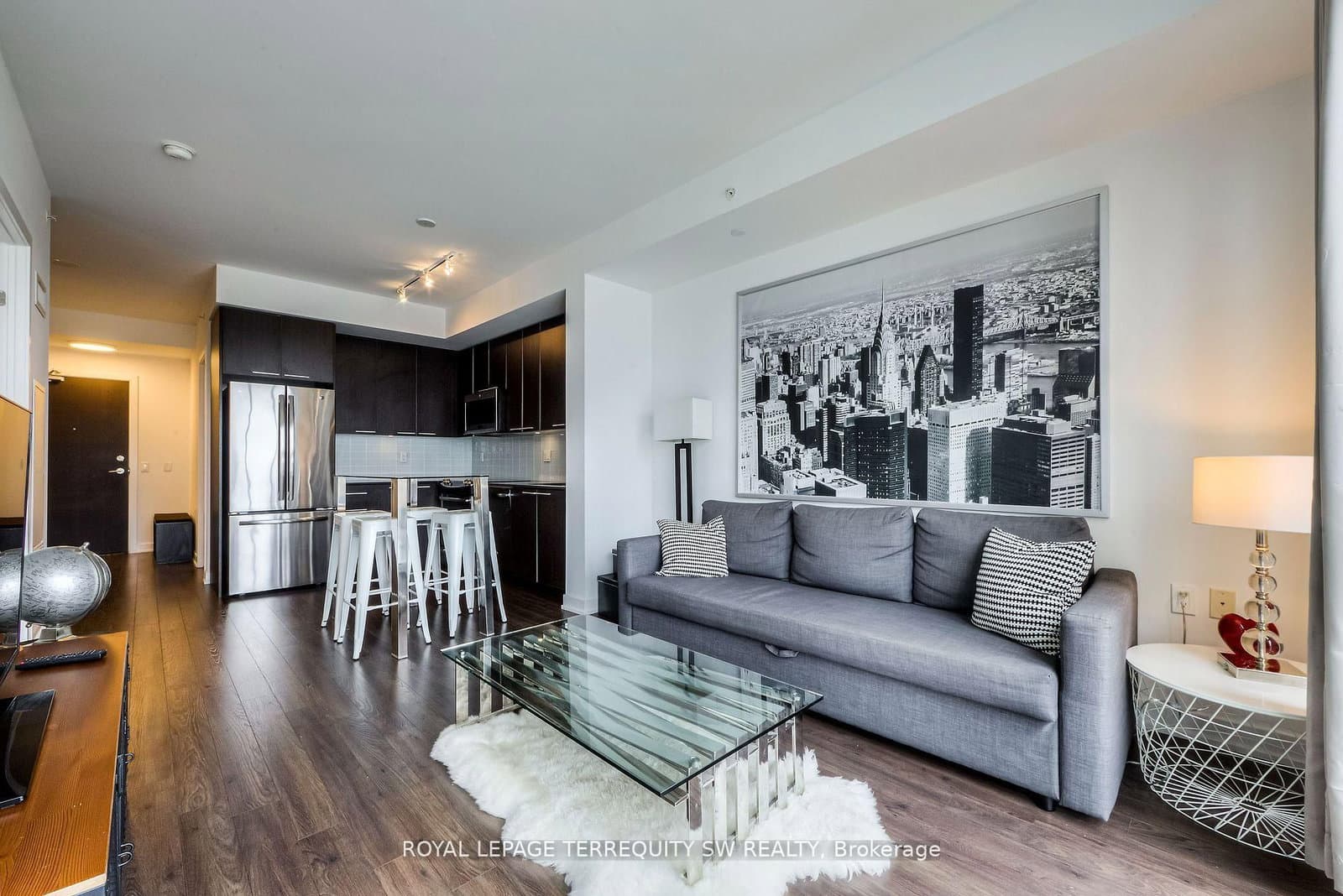 10 Park Lawn Road, Unit 1208 thumbnail 6