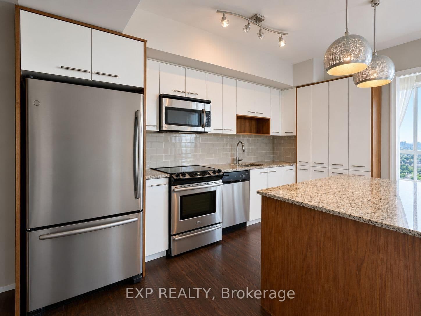 1 Valhalla Inn Road, Unit 1807 thumbnail 5