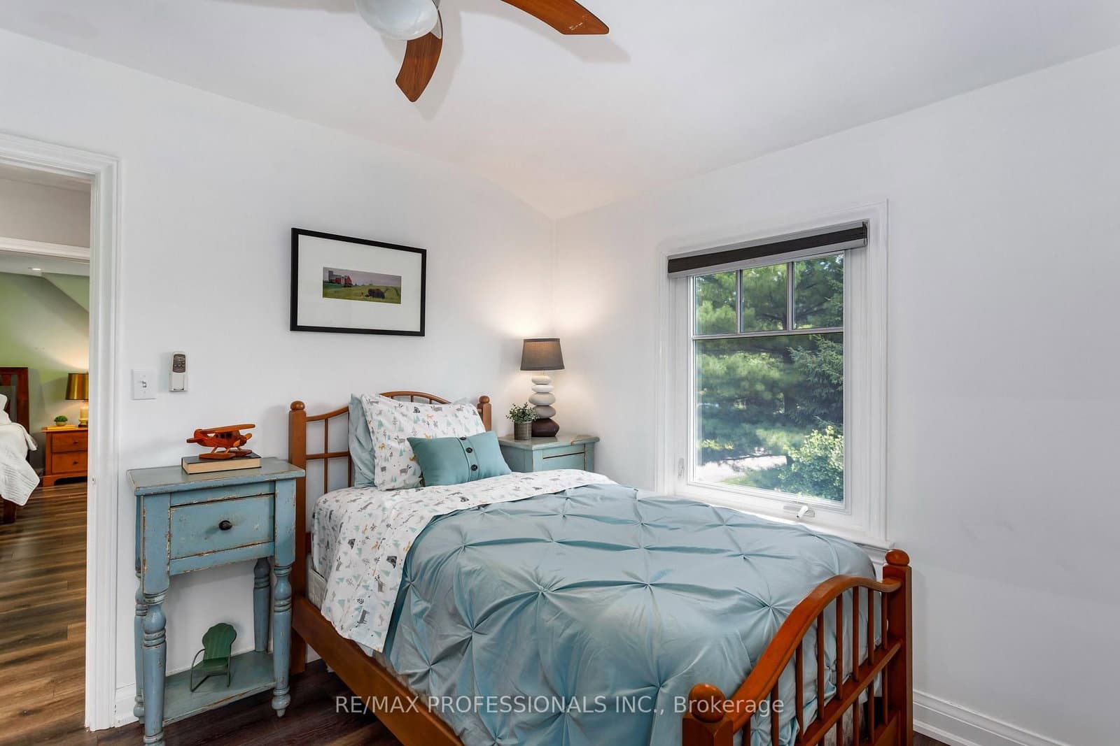 1364 Islington Avenue thumbnail 22