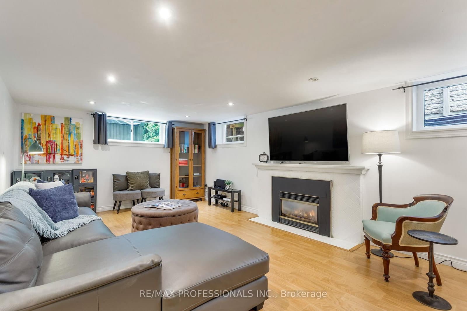 1364 Islington Avenue thumbnail 33