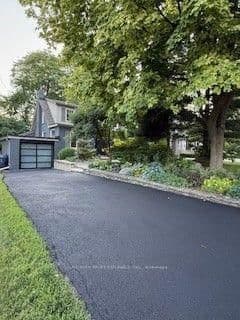 1364 Islington Avenue thumbnail 4