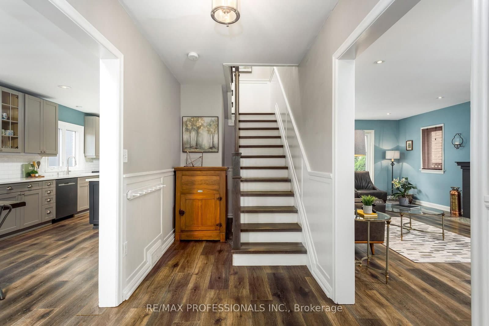 1364 Islington Avenue thumbnail 8
