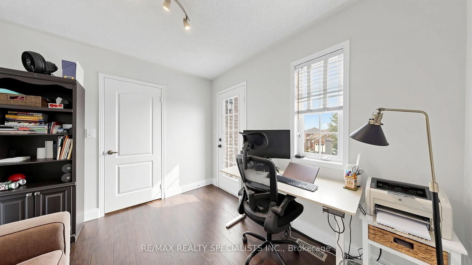 176 Royal Valley Drive thumbnail 37
