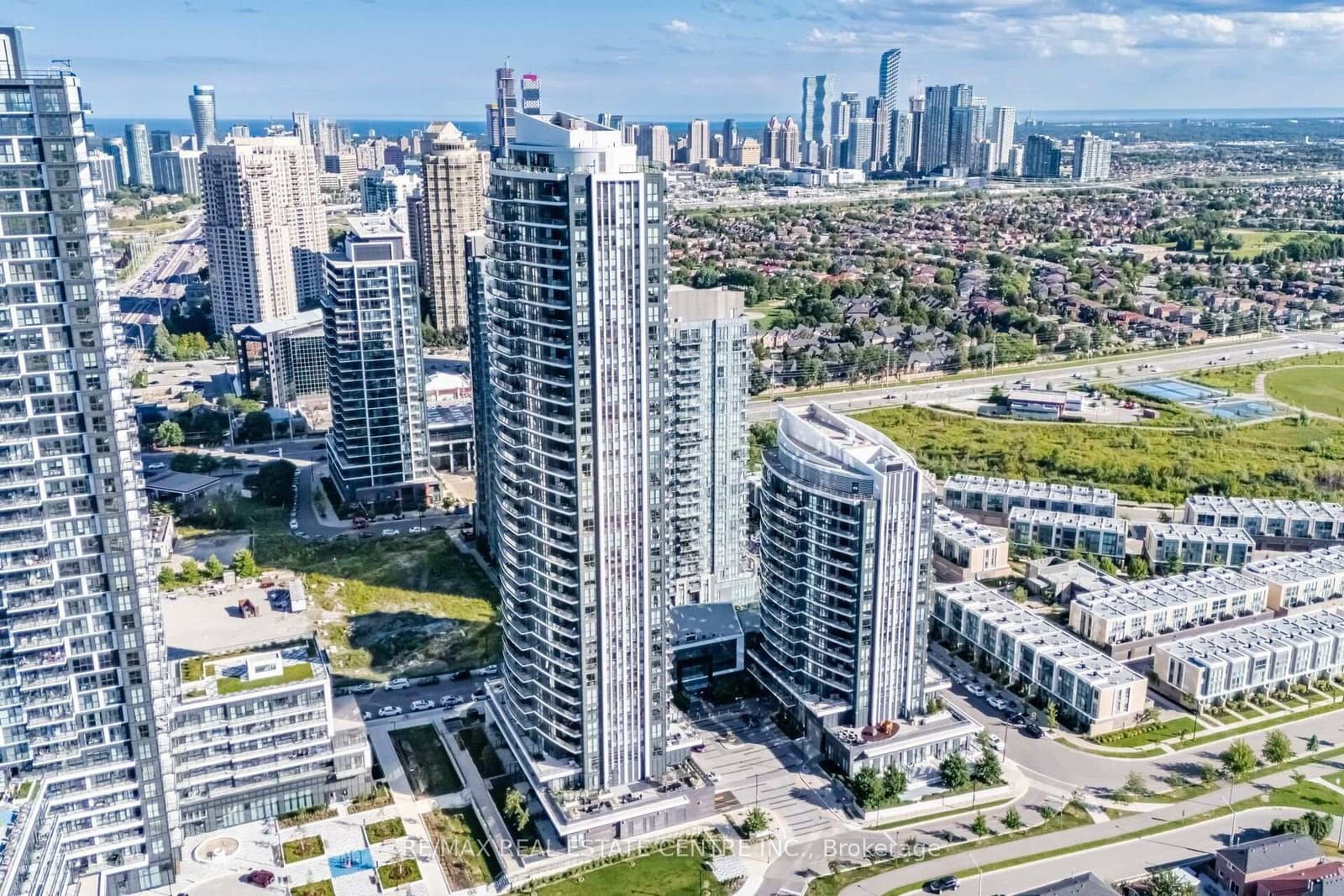 35 Watergarden Drive, Unit 2414