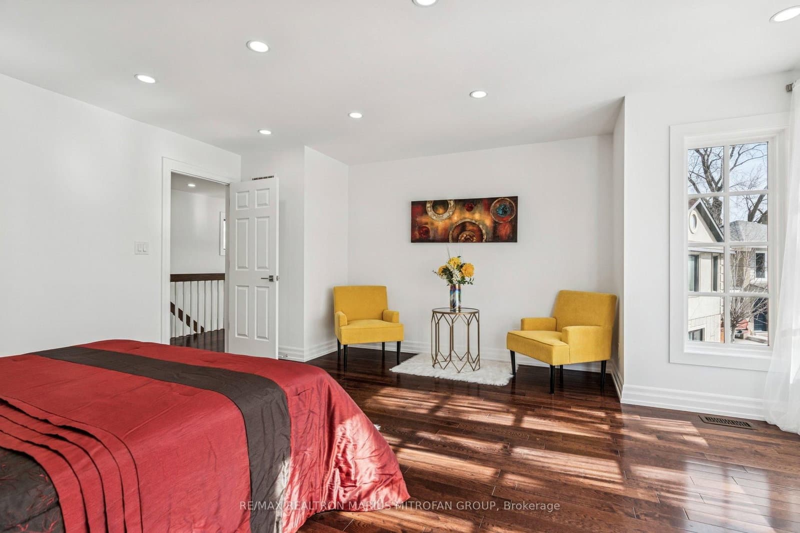 7 Rollins Place thumbnail 31