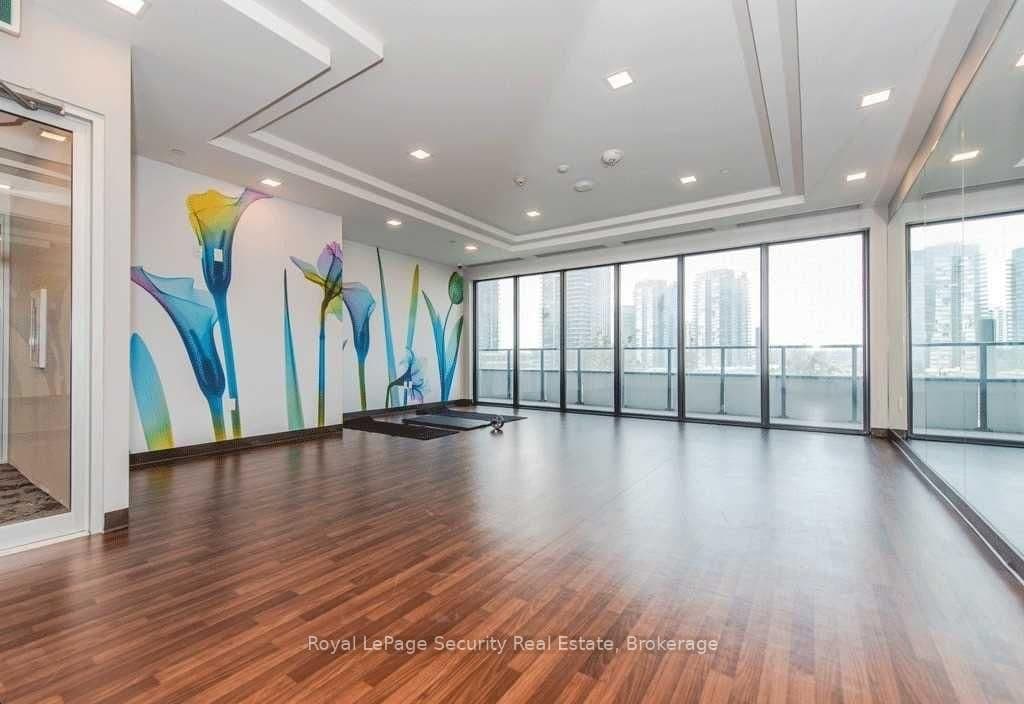 30 Shore Breeze Drive, Unit 1916 thumbnail 20
