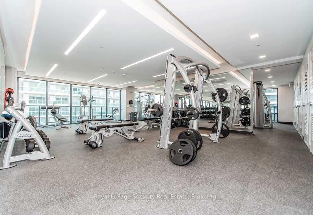 30 Shore Breeze Drive, Unit 1916 thumbnail 21