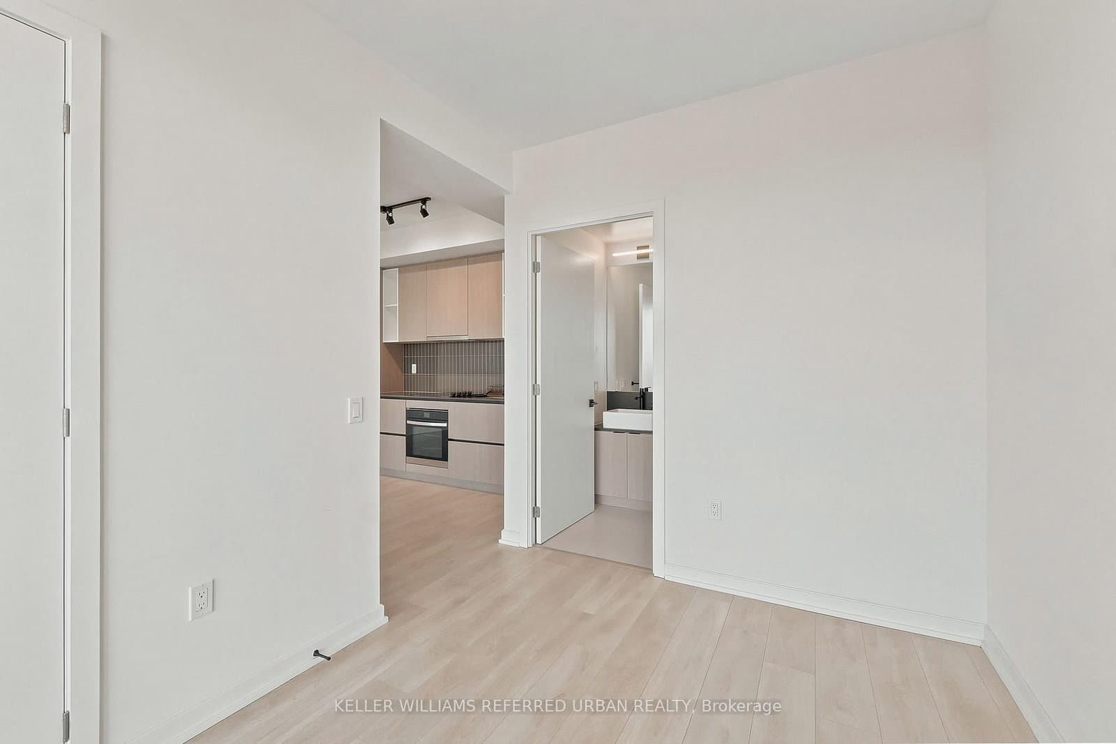1285 Dupont Street, Unit 1805 thumbnail 18