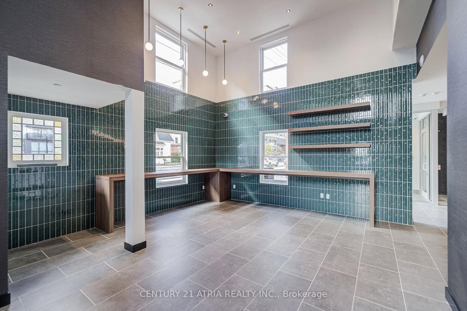 2475 Old Bronte Road, Unit 212 thumbnail 10