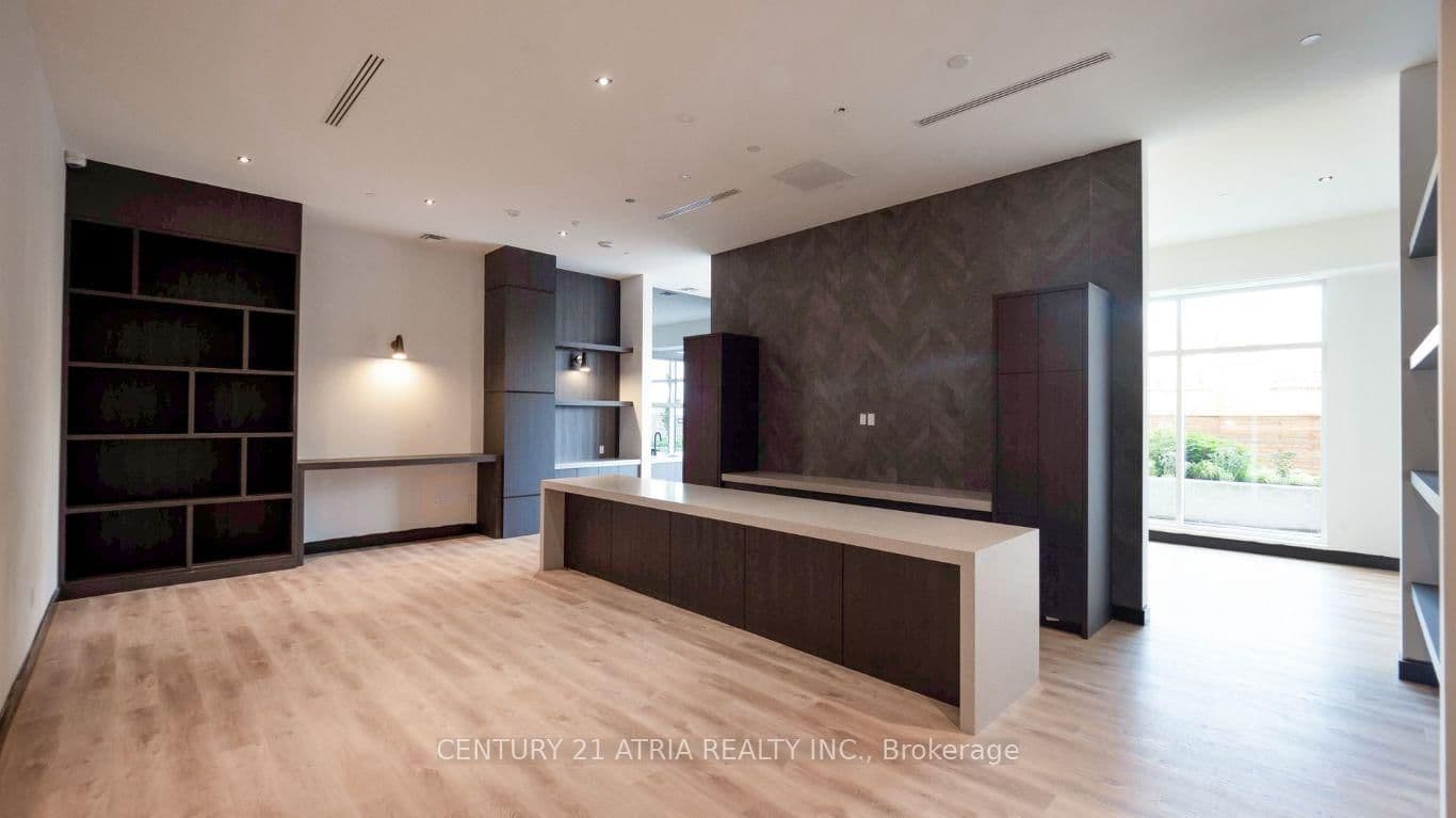2475 Old Bronte Road, Unit 212 thumbnail 14