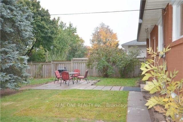 58 Sewell Drive, Unit Bsmt Room 1 thumbnail 9