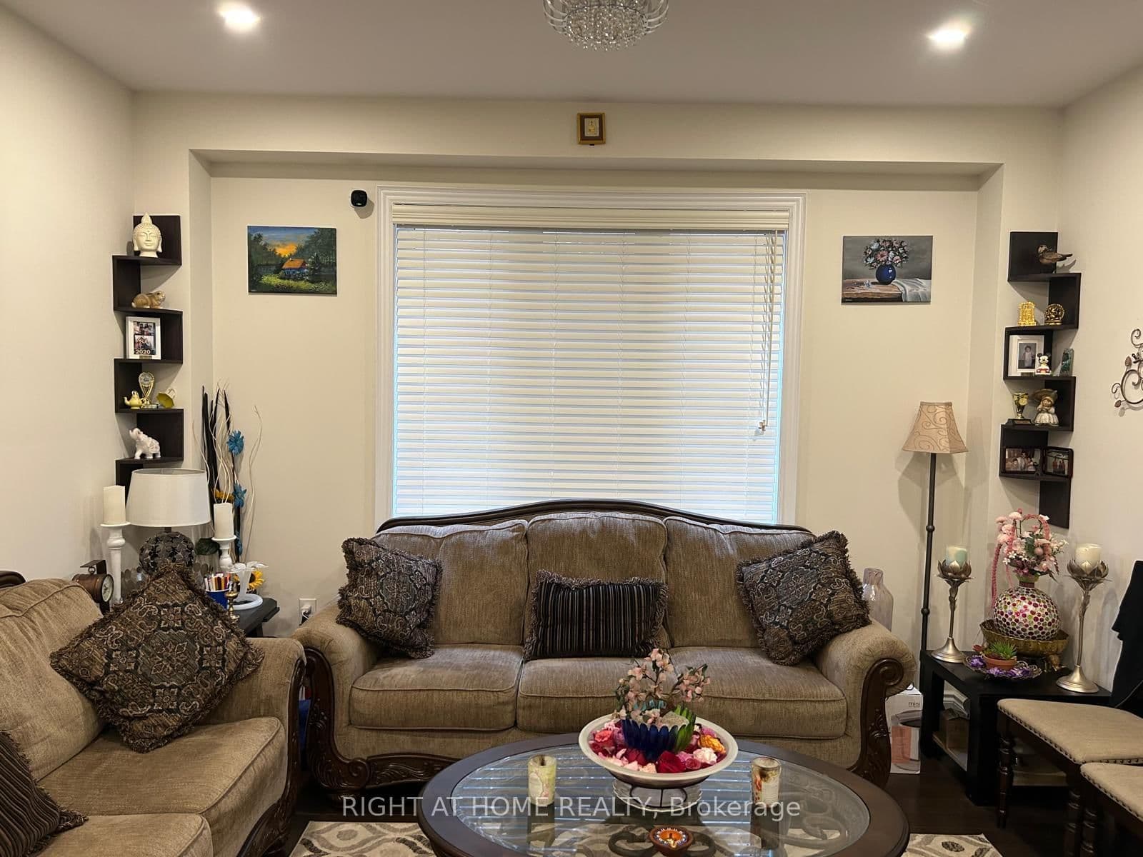 33 Abercrombie Crescent thumbnail 4