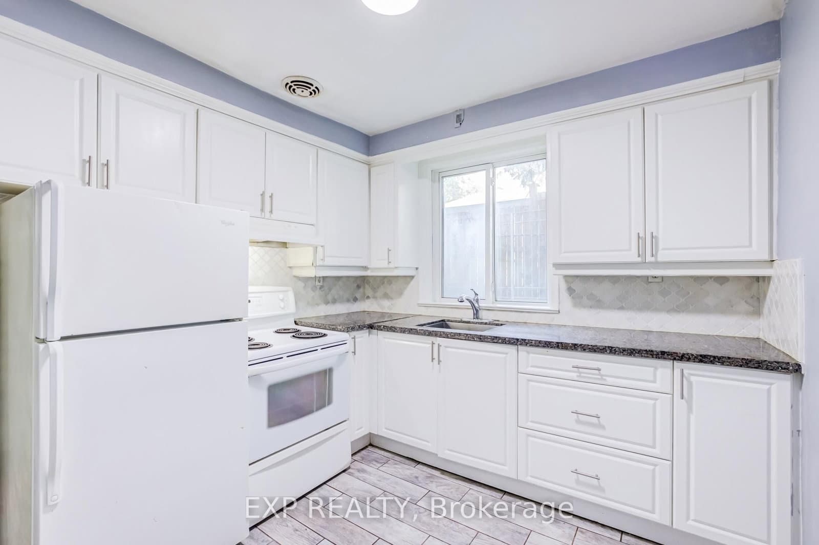 767 Marlee Avenue, Unit Lower thumbnail 5