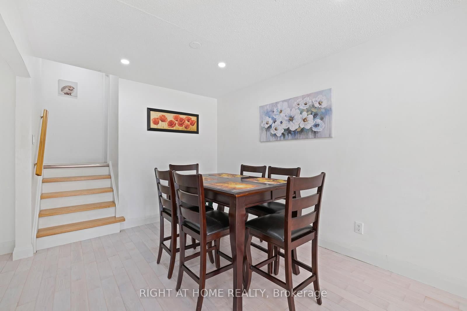 1147 Saturnia Crescent thumbnail 8