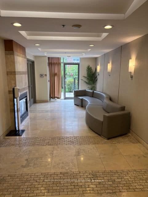 70 High Park Avenue, Unit 1406 thumbnail 18