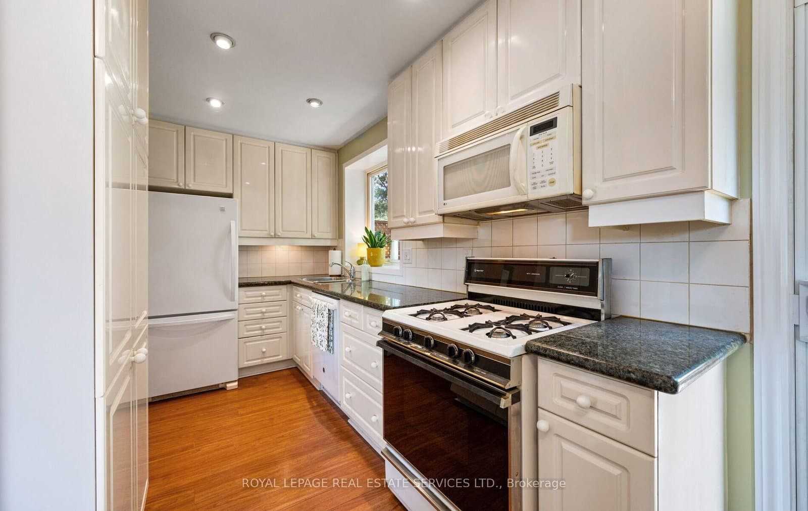 20 Glengrove Court thumbnail 17