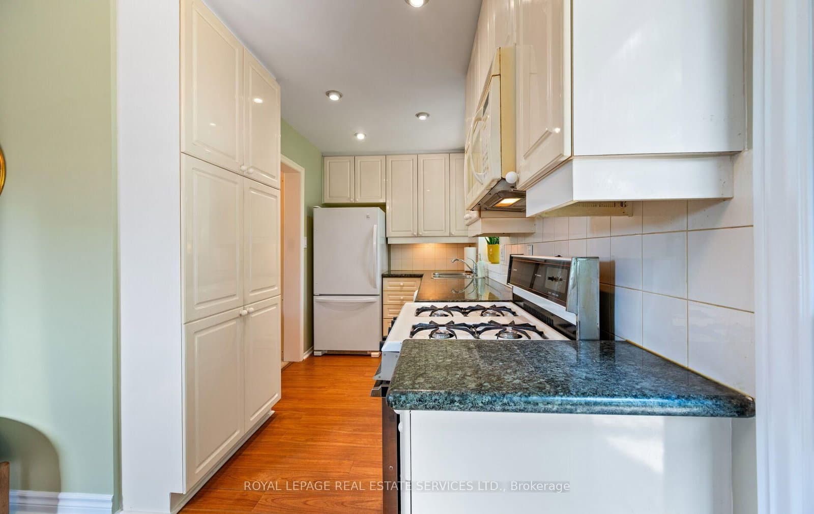 20 Glengrove Court thumbnail 18