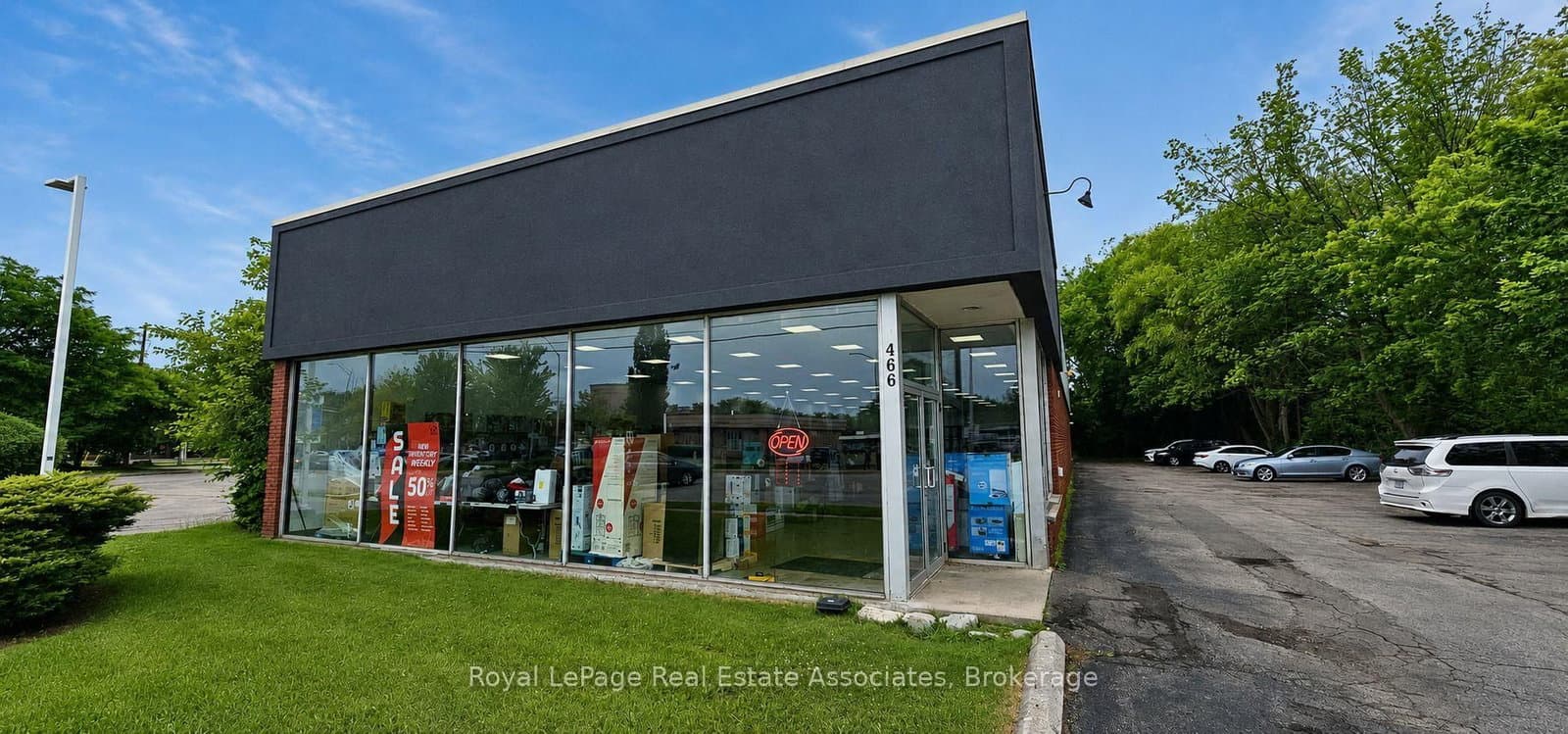 466 Guelph Line - Image 1