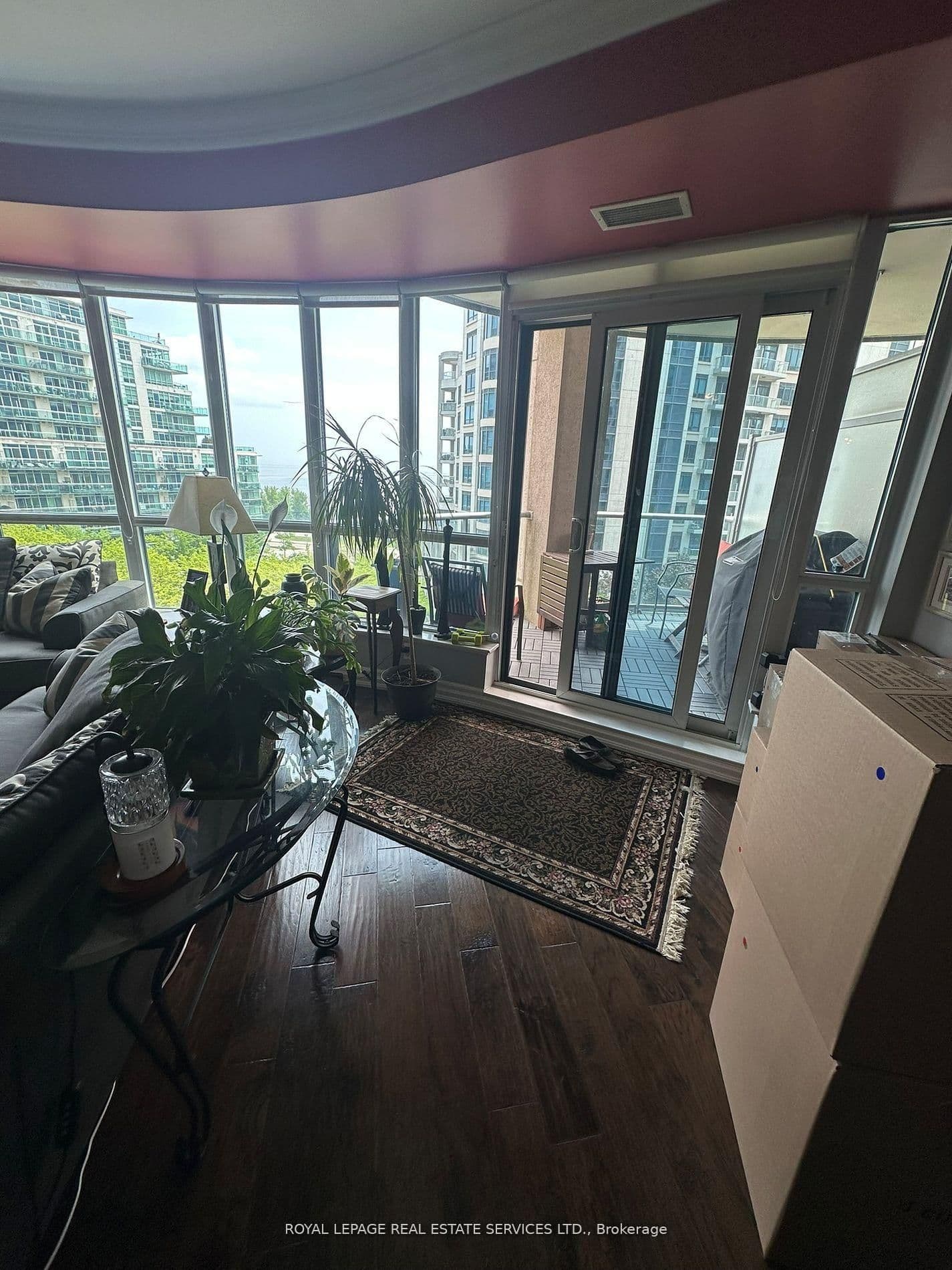 2083 W Lake Shore Boulevard, Unit 511 thumbnail 8