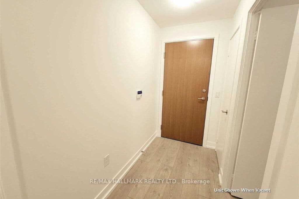 30 Shore Breeze Drive, Unit 922 thumbnail 2