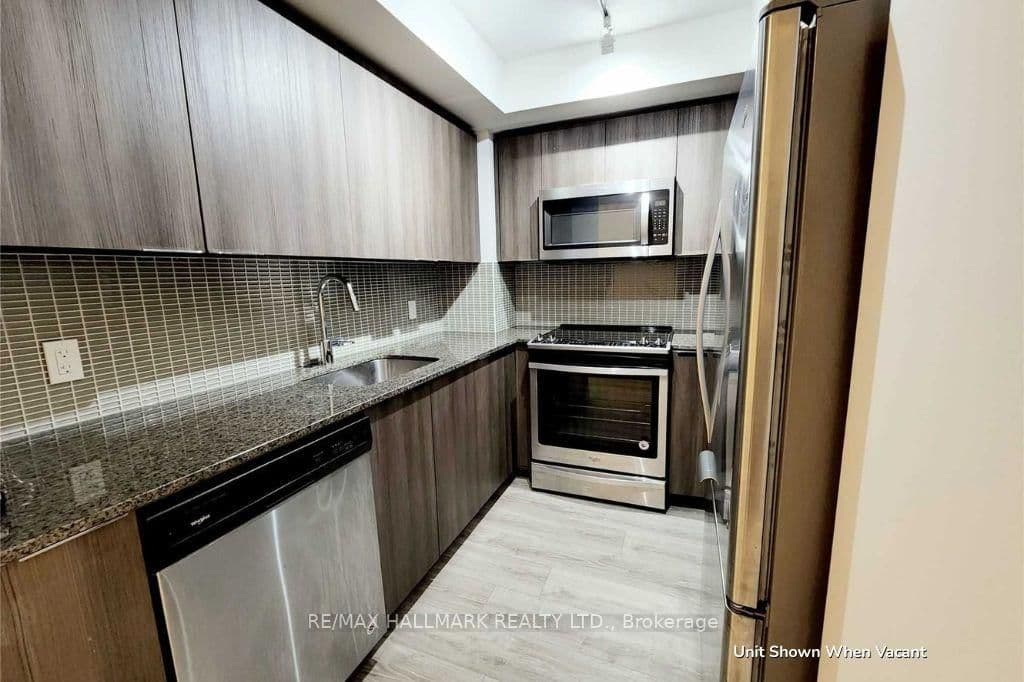 30 Shore Breeze Drive, Unit 922 thumbnail 3