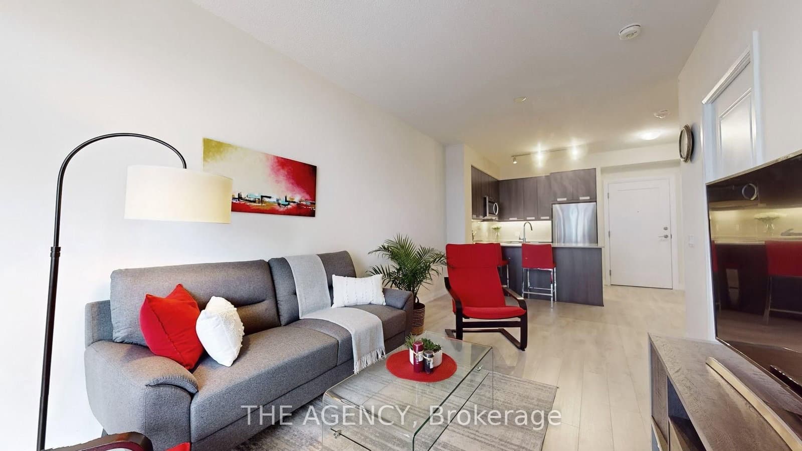 35 Watergarden Drive, Unit 820 thumbnail 12