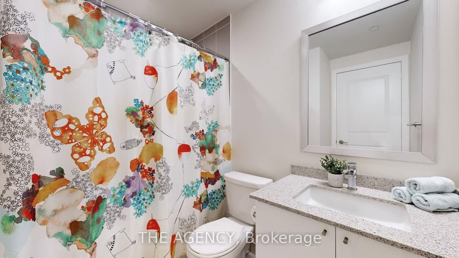 35 Watergarden Drive, Unit 820 thumbnail 23