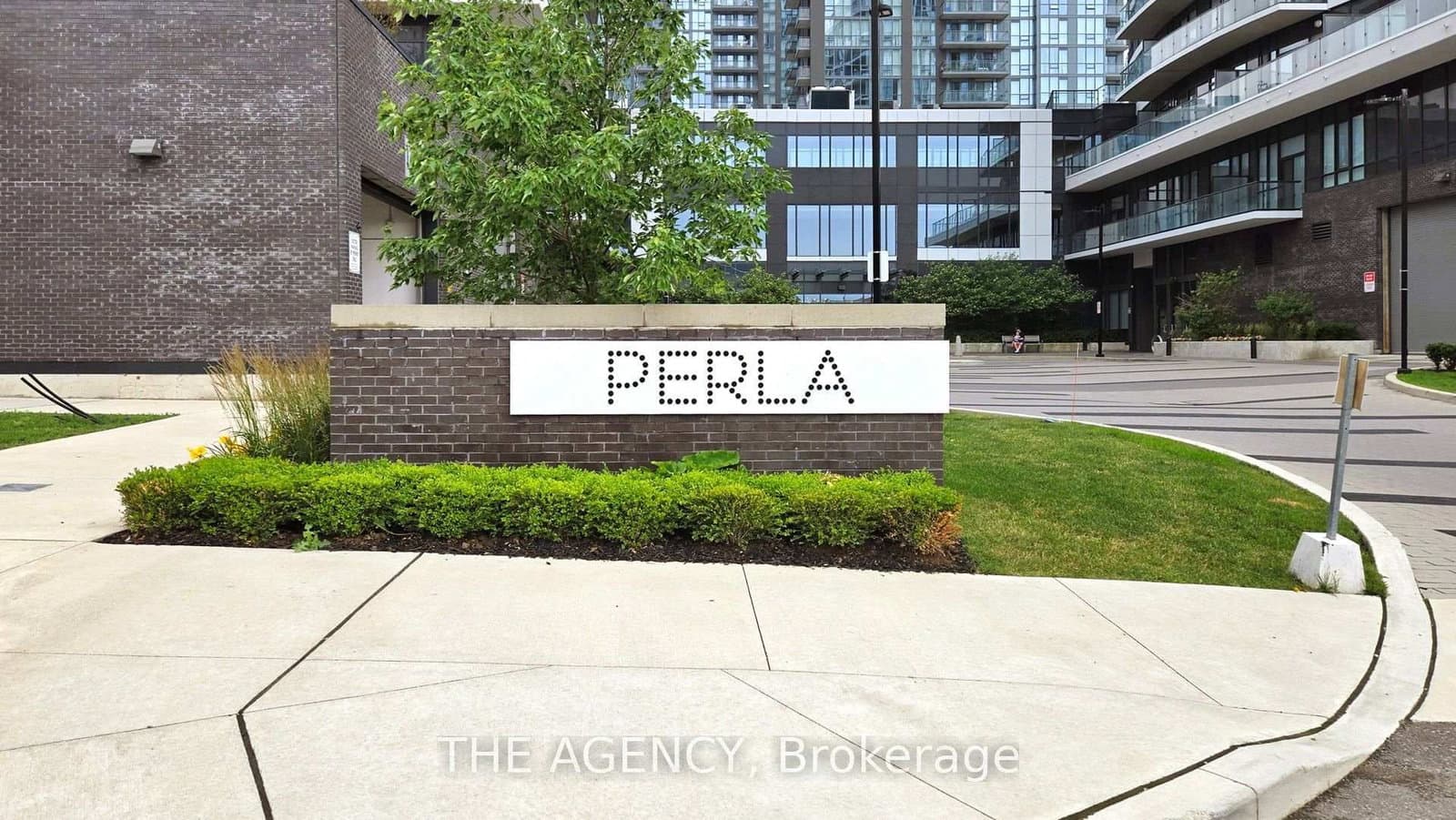 35 Watergarden Drive, Unit 820 thumbnail 3