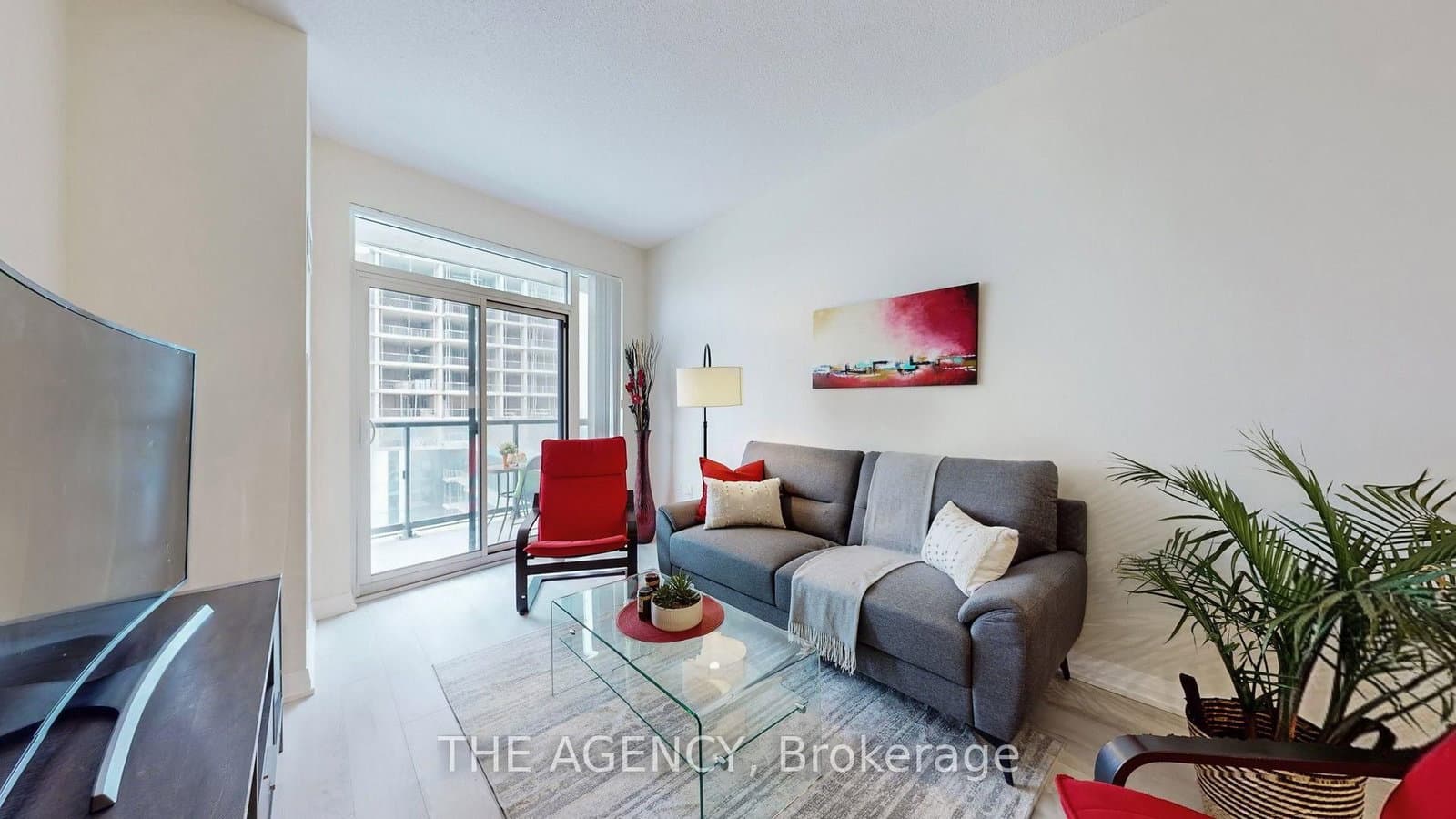 35 Watergarden Drive, Unit 820 thumbnail 9