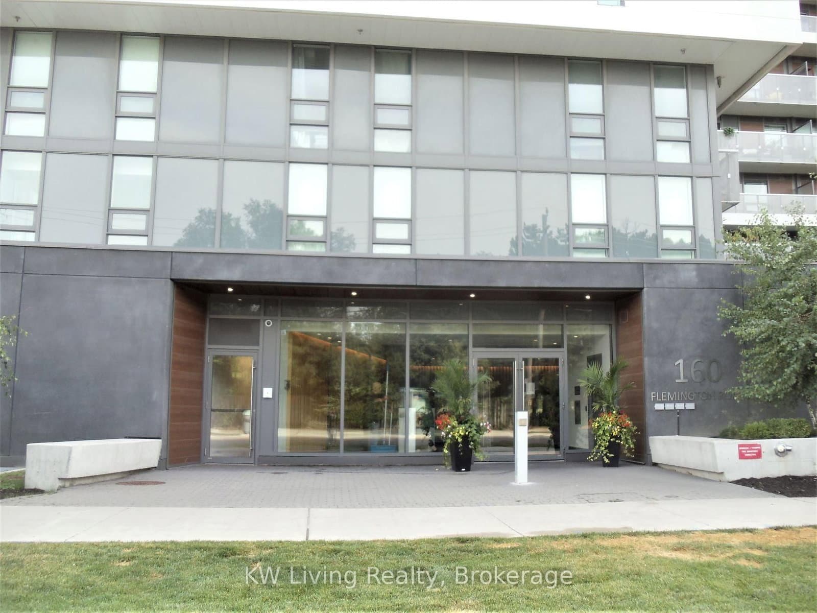 160 Flemington Road, Unit 603 thumbnail 3