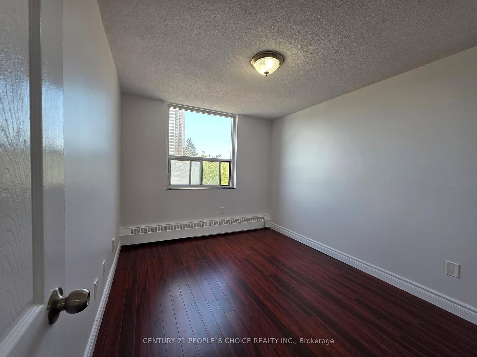 3390 Weston Road, Unit 301 thumbnail 14