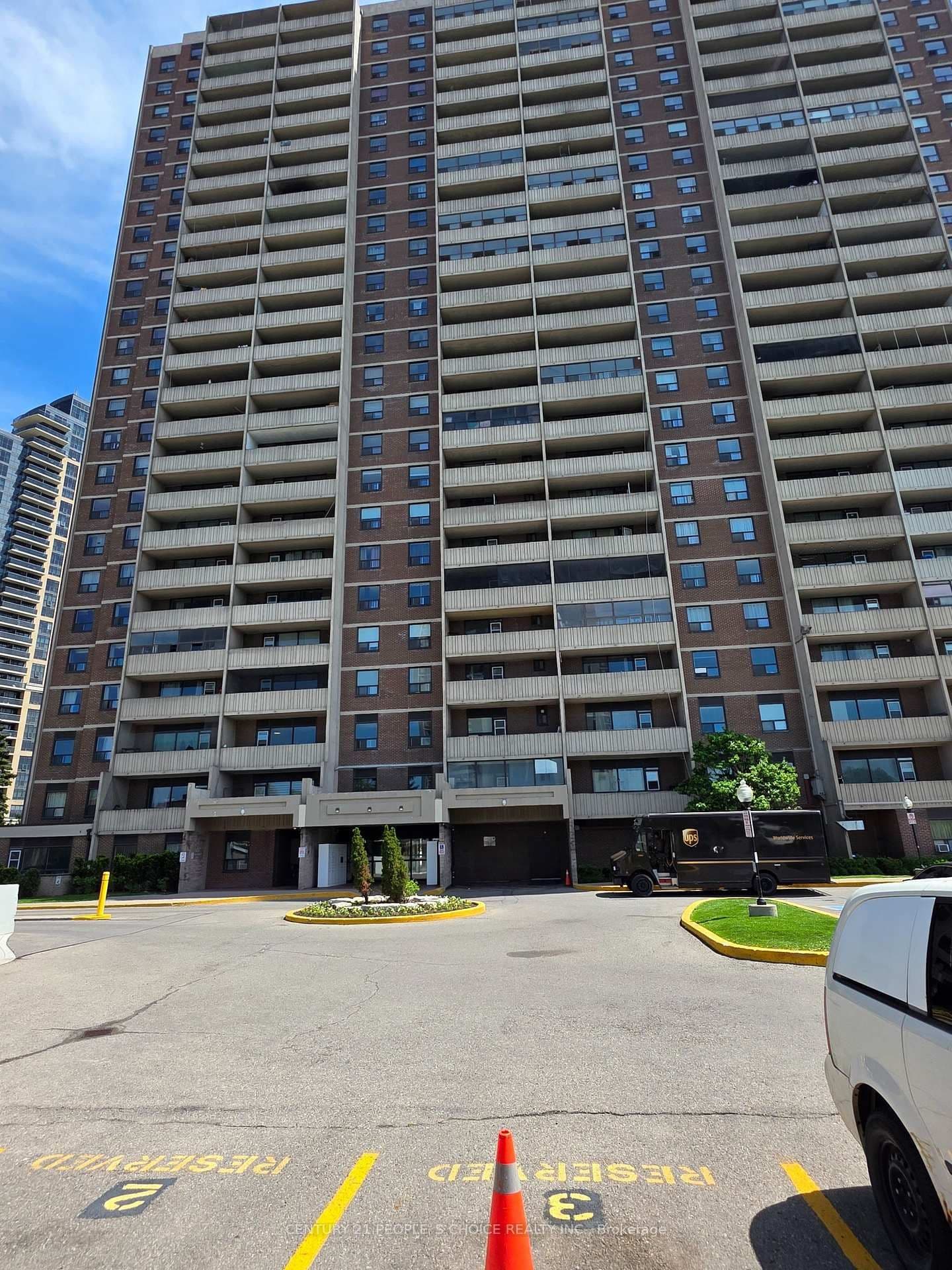 3390 Weston Road, Unit 301 thumbnail 2