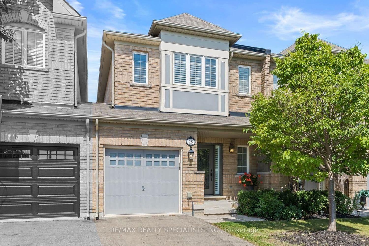 28 Chetholme Place - Image 1