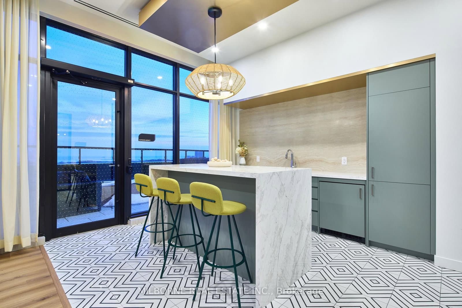 1660 Bloor Street W, Unit 708 thumbnail 14