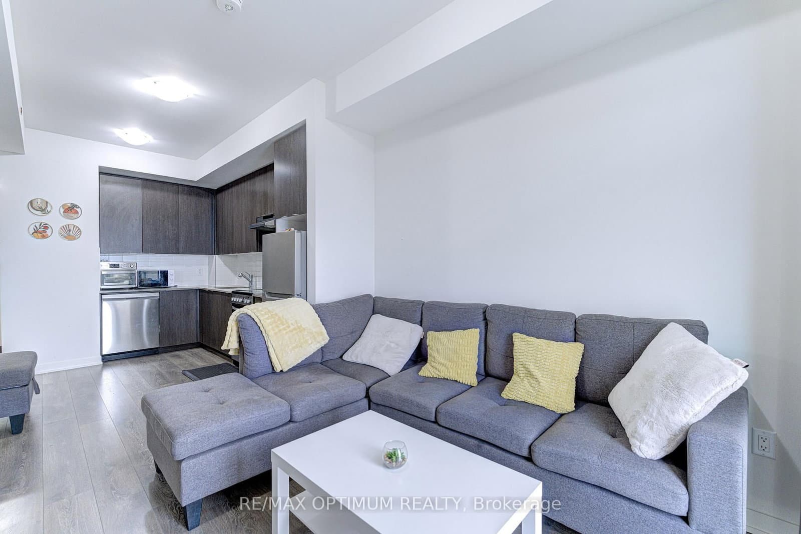 58 Sky Harbour Drive, Unit 108 thumbnail 16