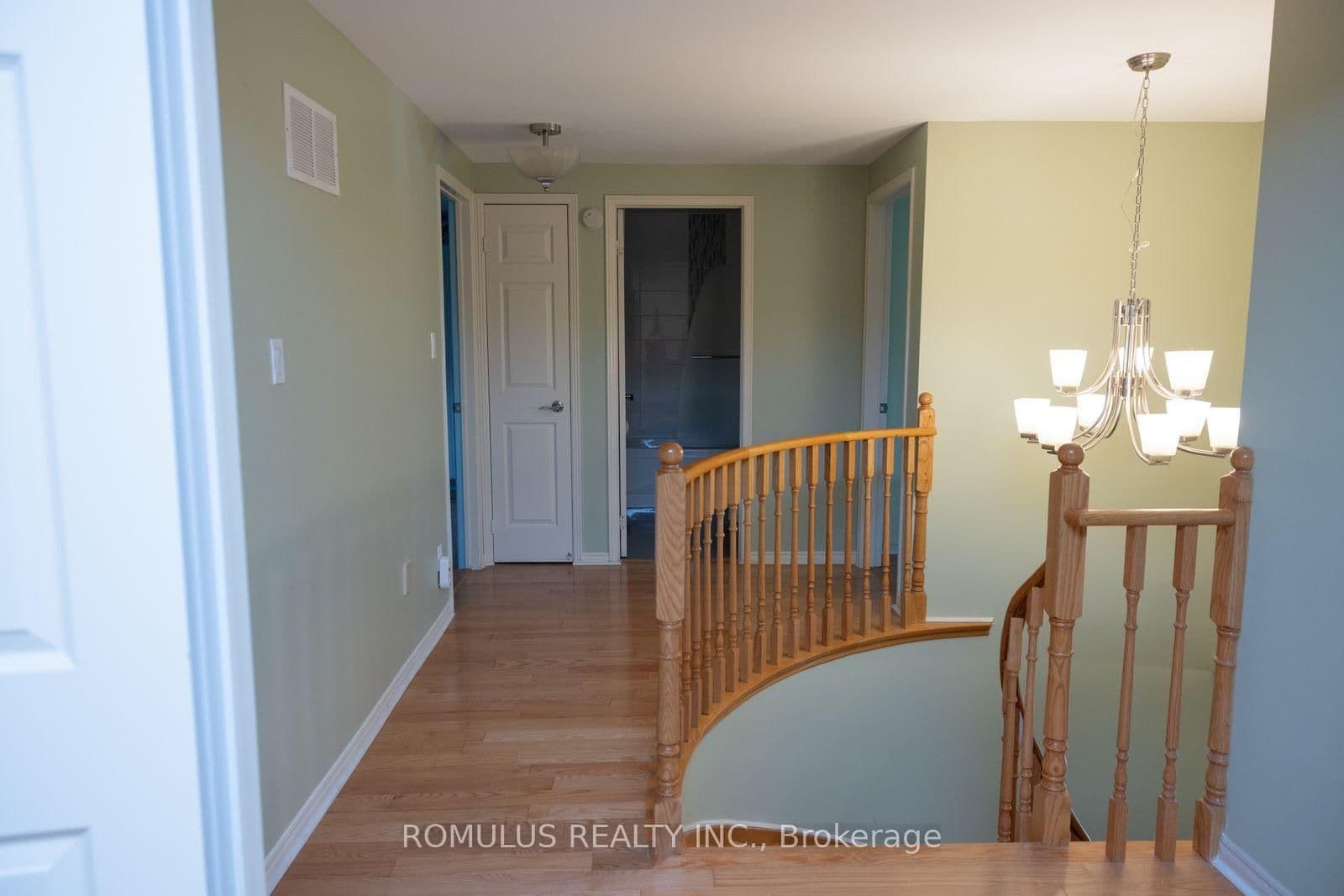 280 King Andrew Drive thumbnail 17