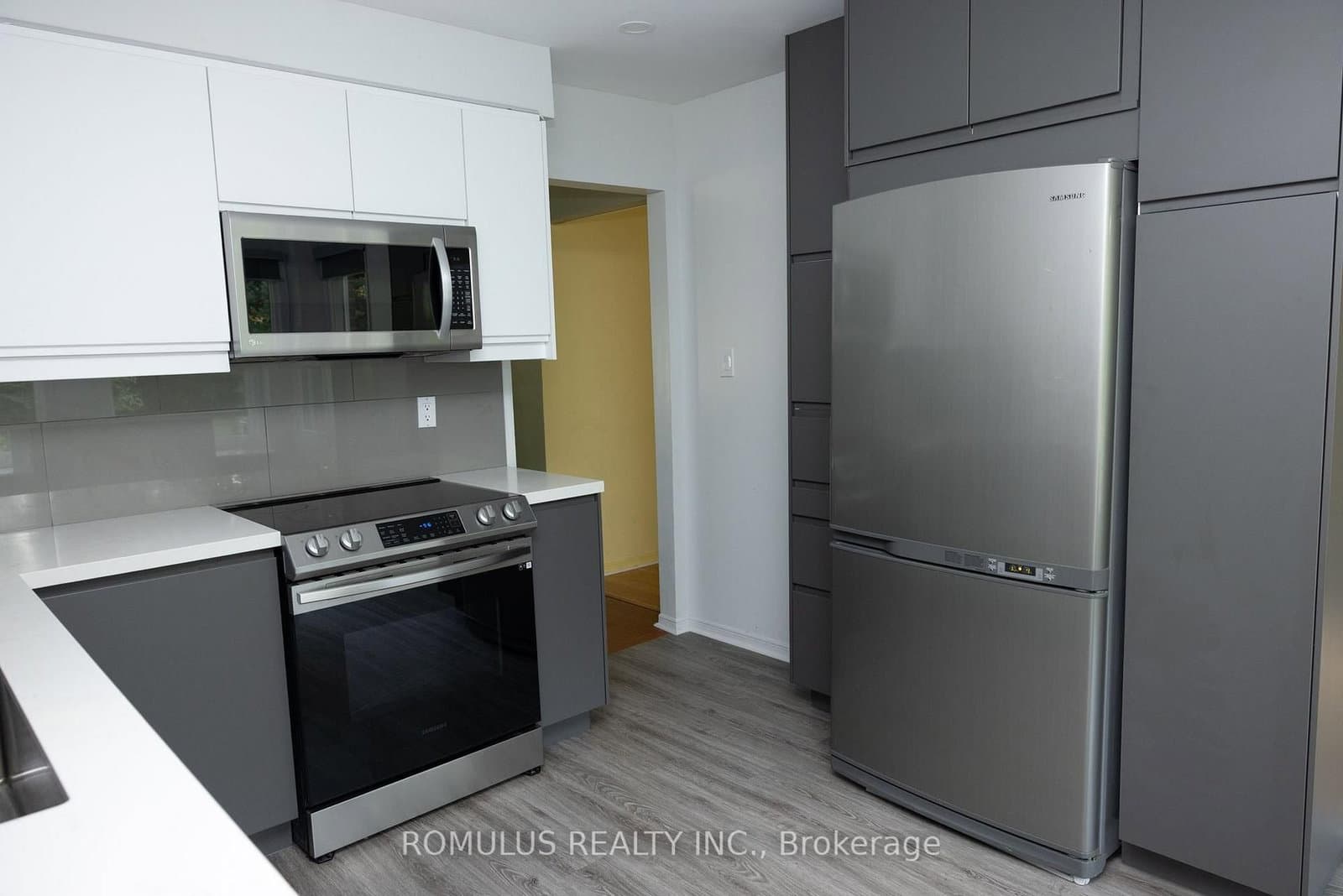280 King Andrew Drive thumbnail 7