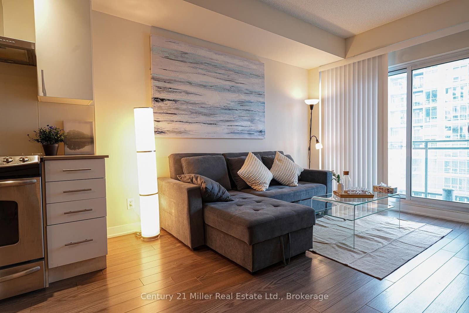165 Legion Road N, Unit 1634 thumbnail 6