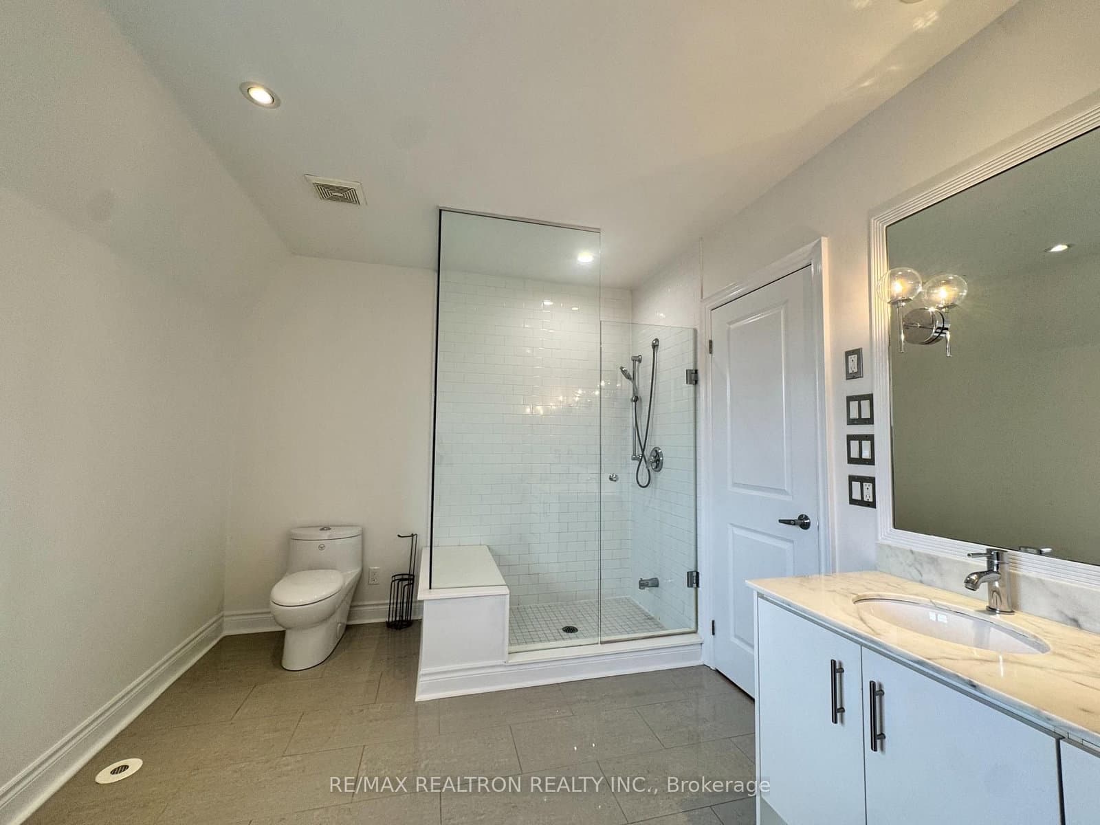 54 Cormier Heights thumbnail 26