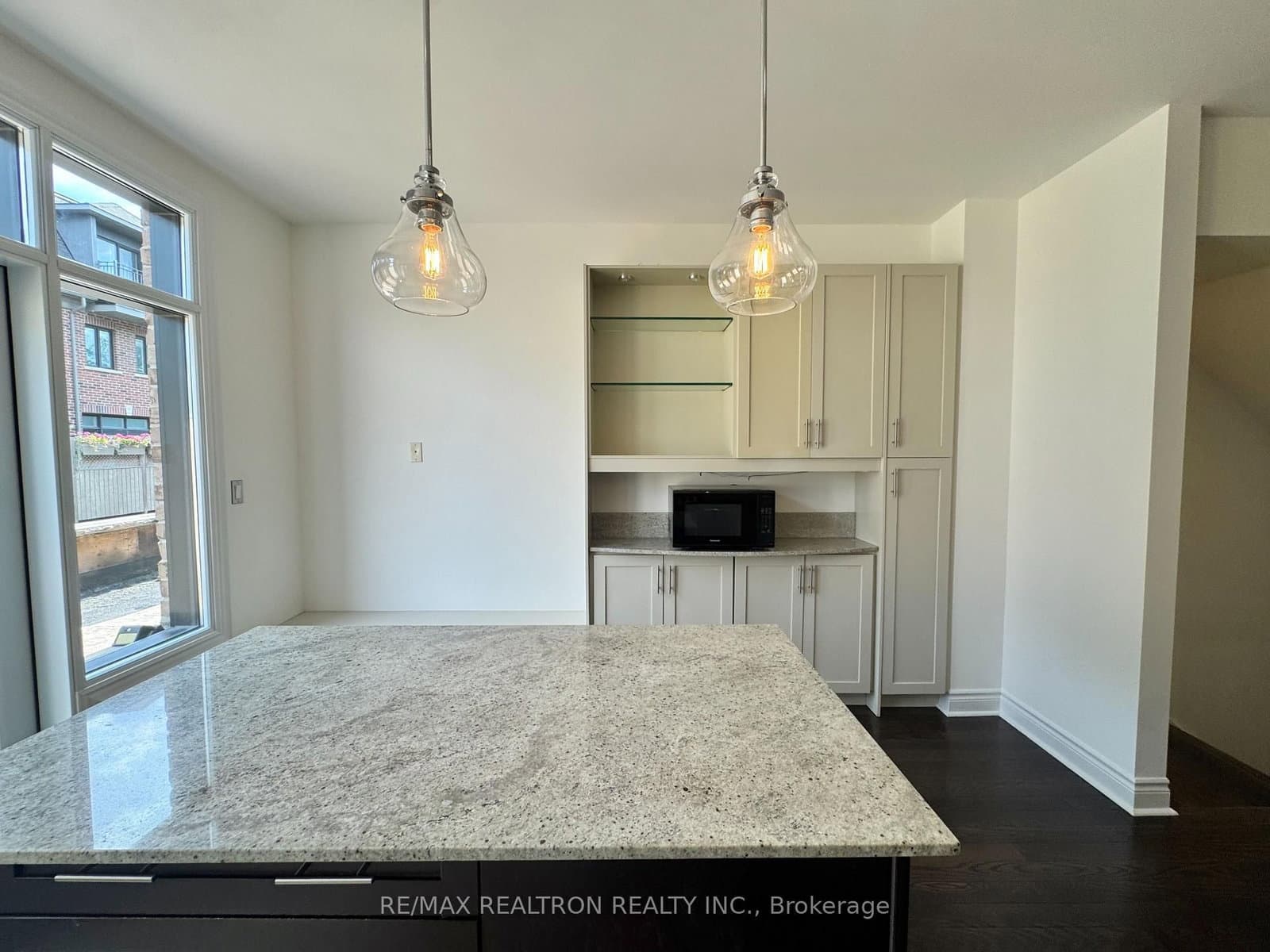 54 Cormier Heights thumbnail 6