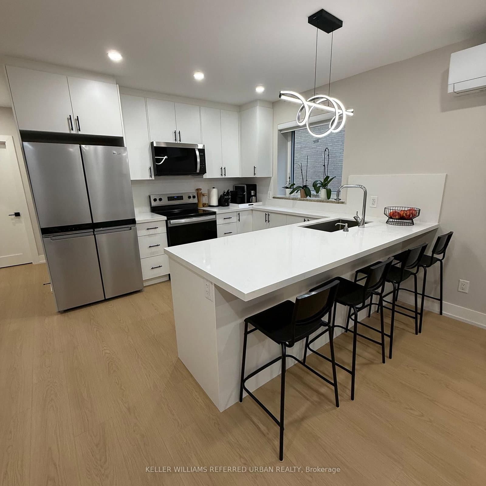 27 Cannon Road, Unit 6 - Image 1
