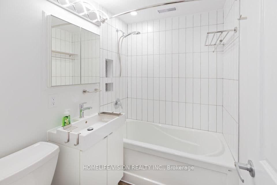 391 Royal York Road thumbnail 8