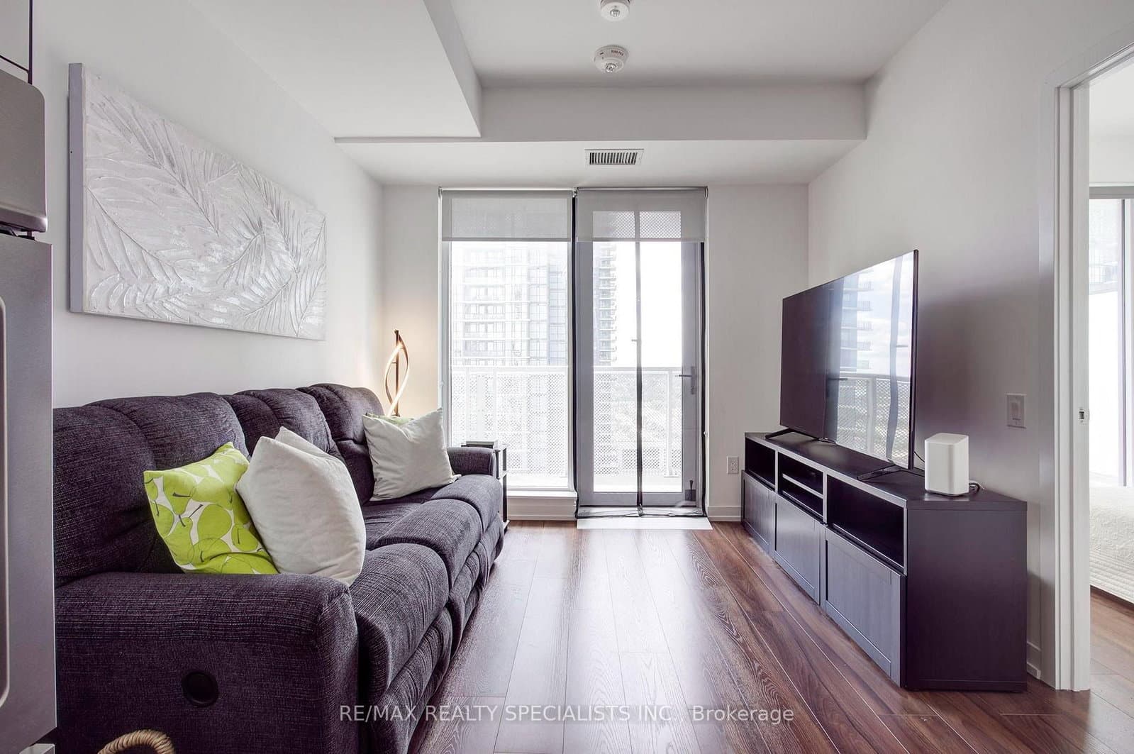 4065 Confederation Parkway, Unit 1611 thumbnail 13