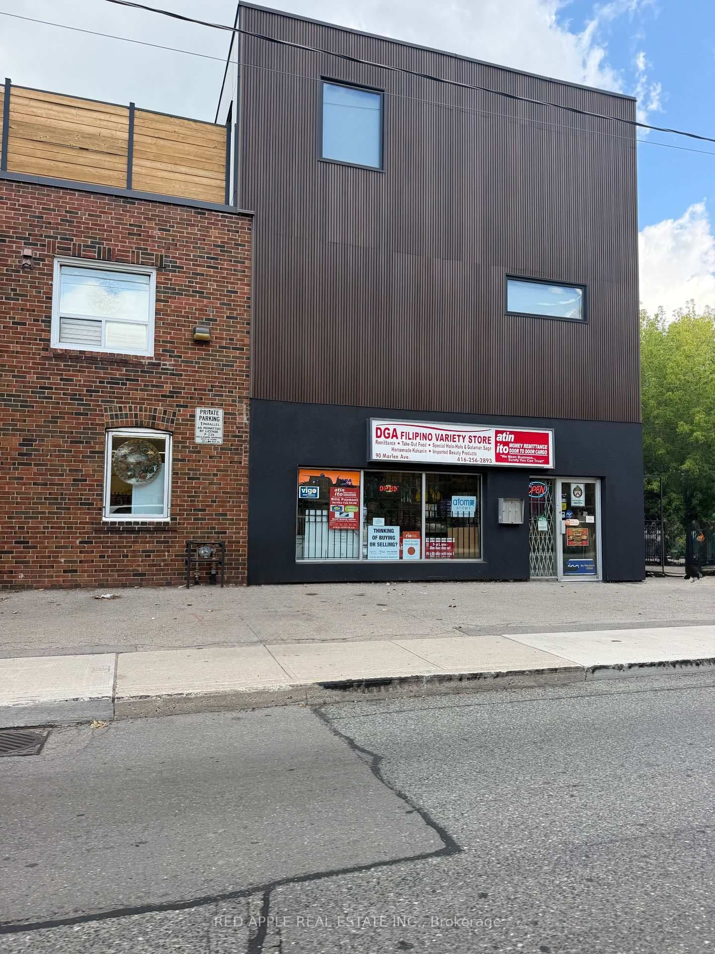 90 Marlee Avenue thumbnail 3
