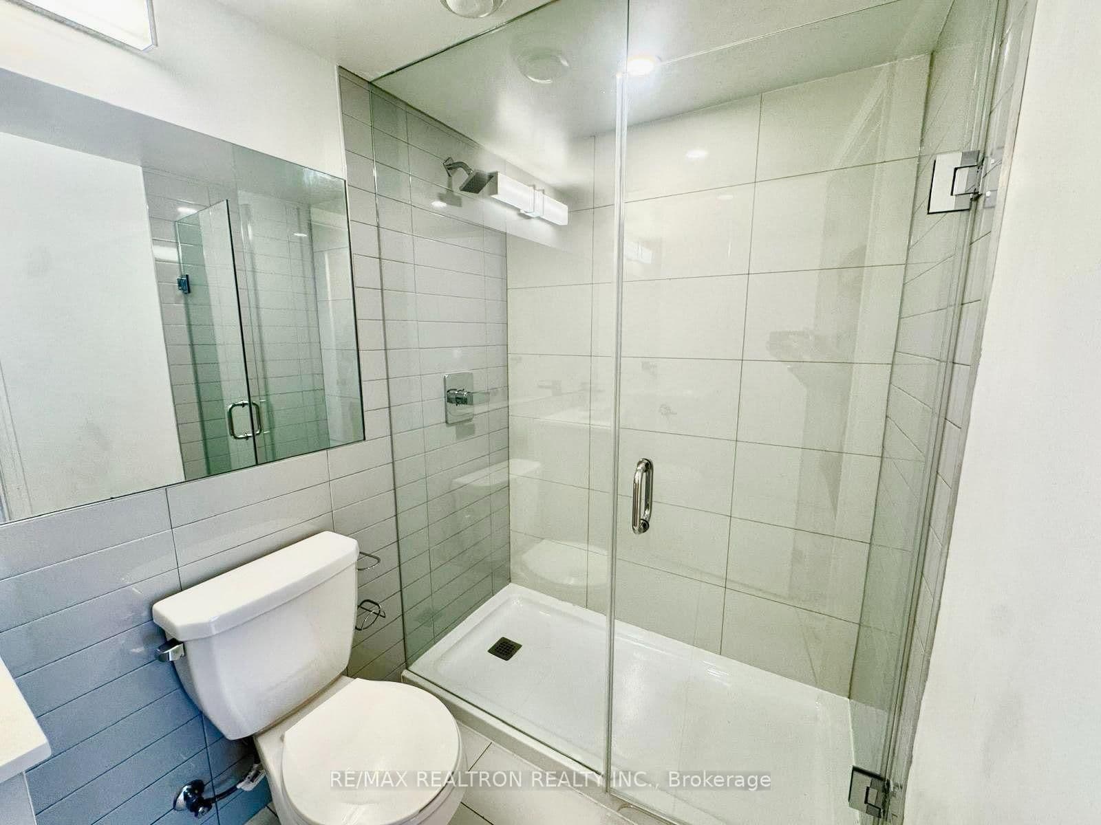 30 Gibbs Road, Unit 1310 thumbnail 11