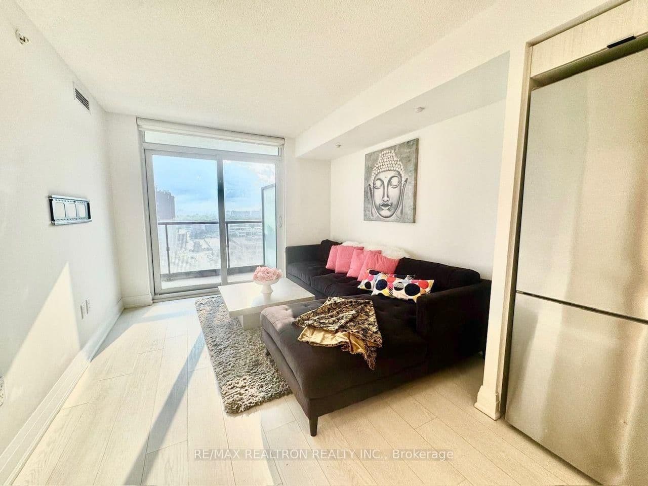 30 Gibbs Road, Unit 1310 thumbnail 2