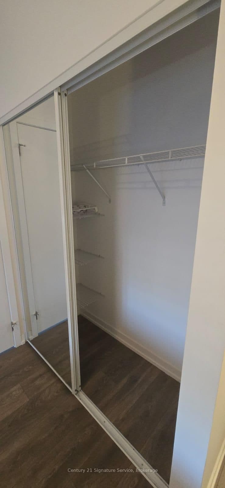 2520 Eglinton Avenue W, Unit 307 thumbnail 3